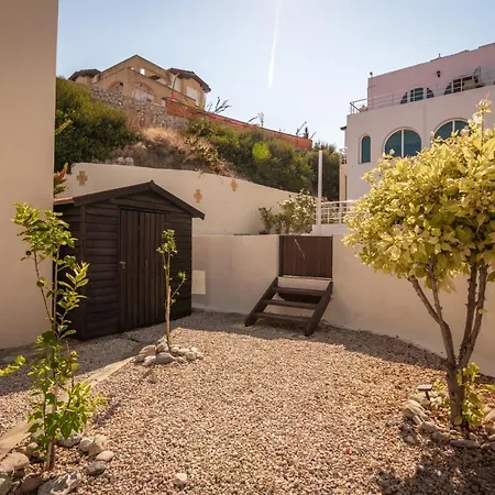 Joya Cyprus Fam. Friendly Villa+steps From The Sea *
