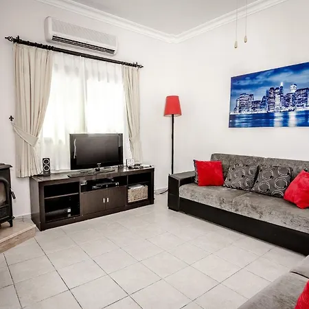 Joya Cyprus Fam. Friendly Villa+steps From The Sea * Akanthou