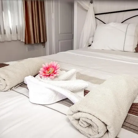 Joya Cyprus Fam. Friendly Villa+steps From The Sea Villa